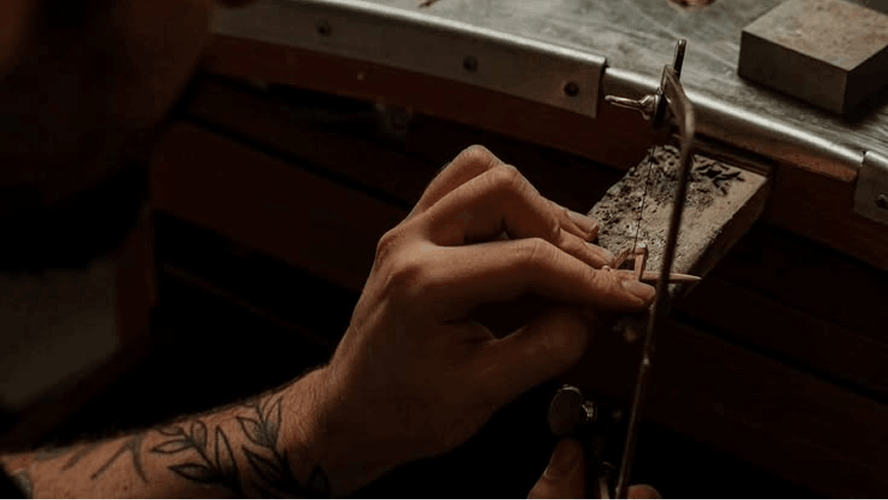 Sparkle and Shine: Creative Jewelry Making Ideas